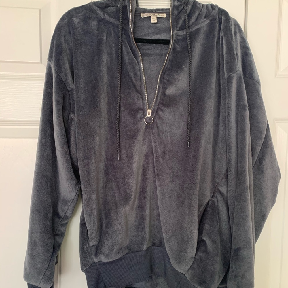 Express fuzzy grey pullover xs